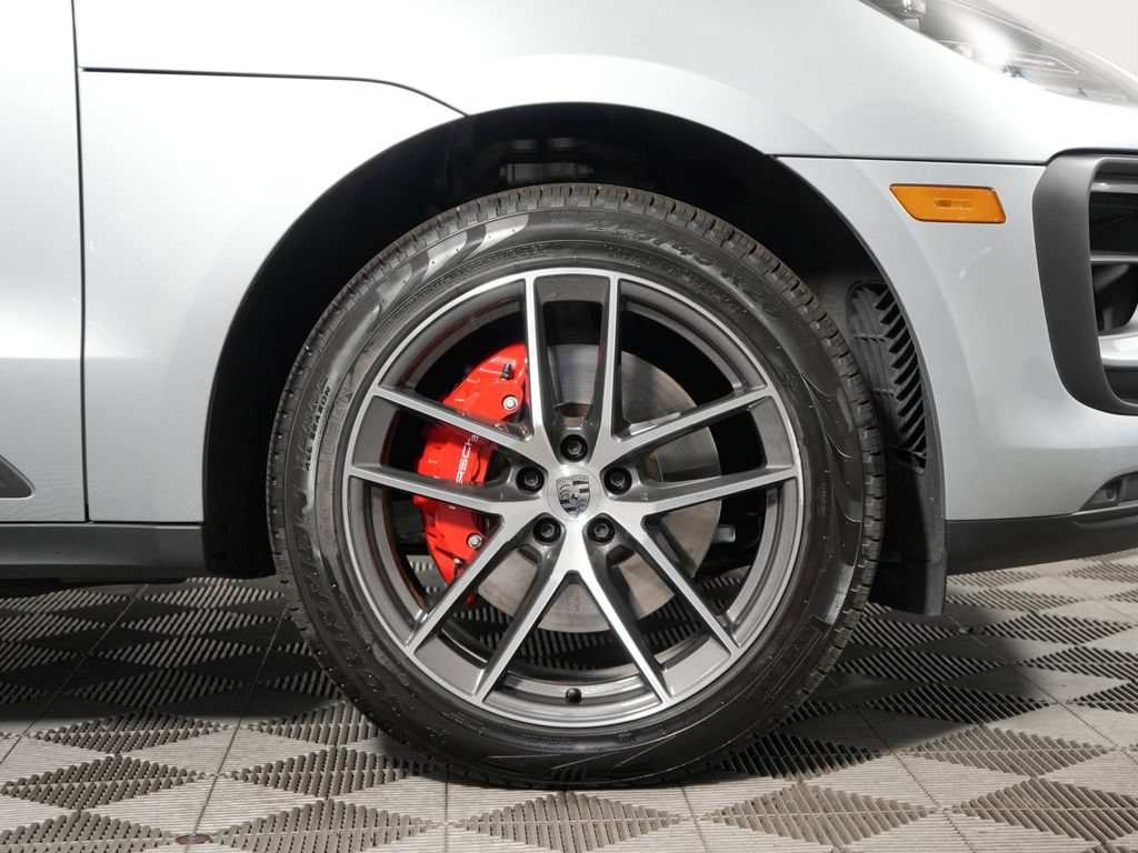 Certified 2026 Porsche Macan S AWD/4WD image 16