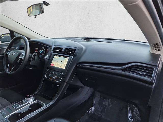 Used 2018 Ford Fusion SE w/ Equipment Group 201A FWD image 20