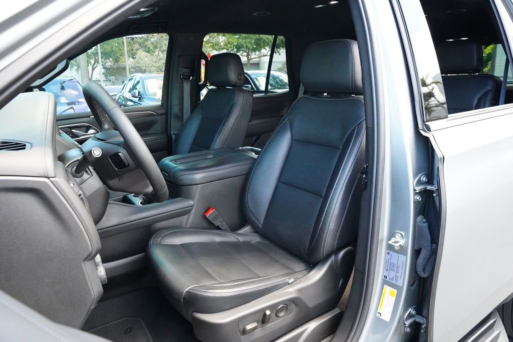 Used 2024 Chevrolet Tahoe LS RWD image 14