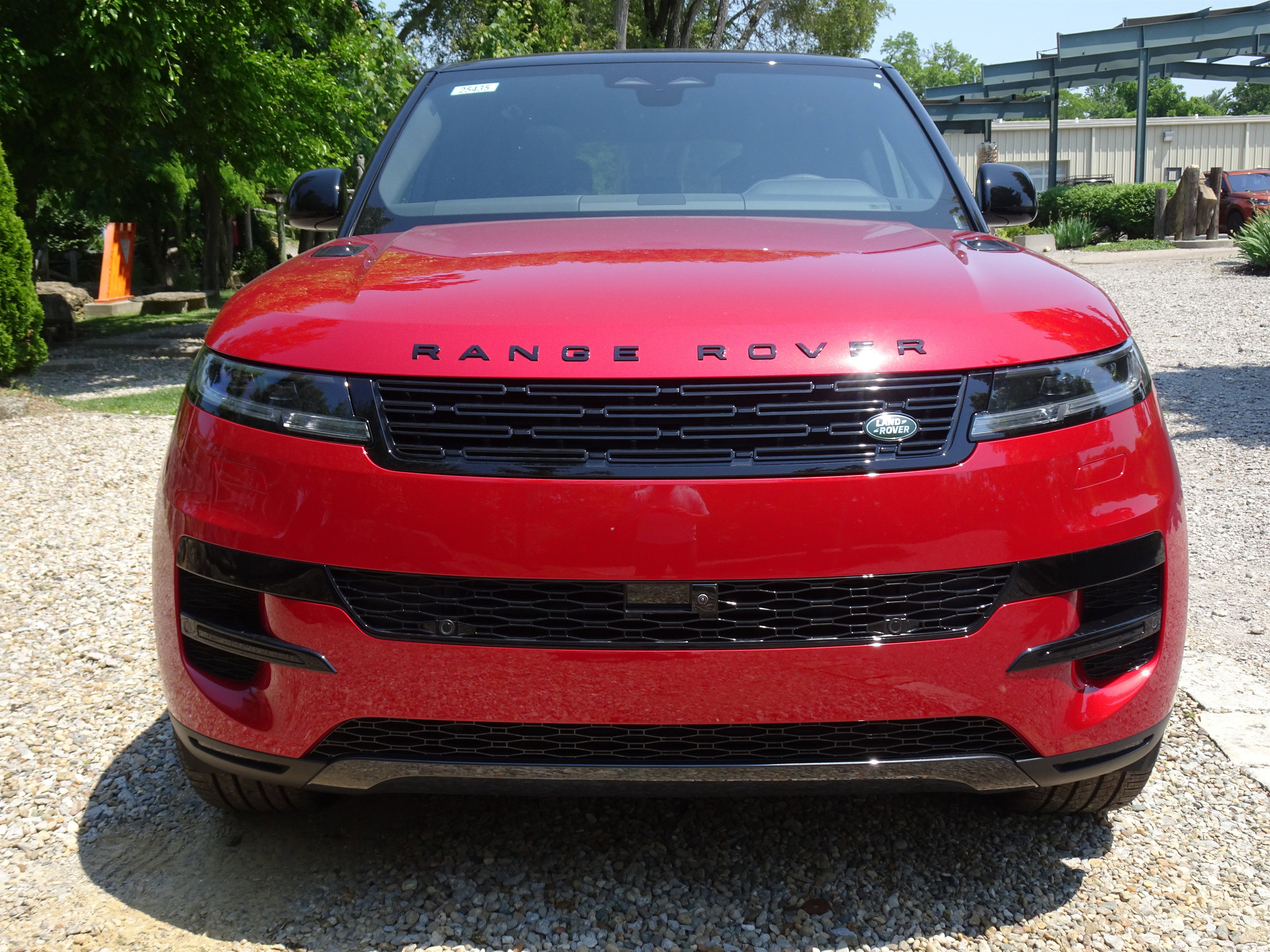 New 2025 Land Rover Range Rover Sport SE AWD/4WD image 12