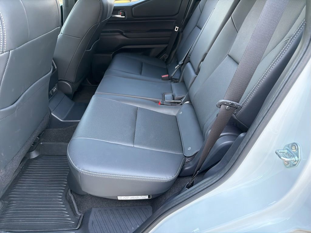 Used 2025 Toyota Land Cruiser AWD/4WD image 24