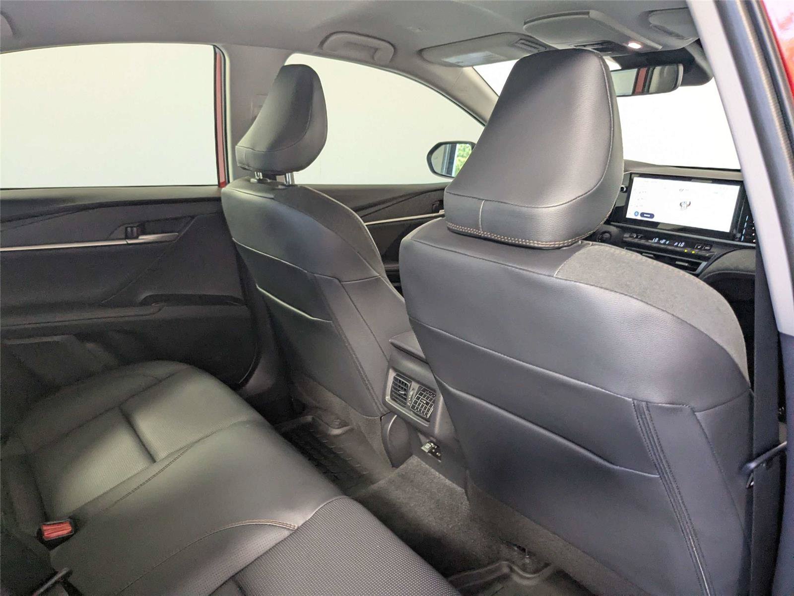 Certified 2026 Toyota Camry XLE FWD image 31