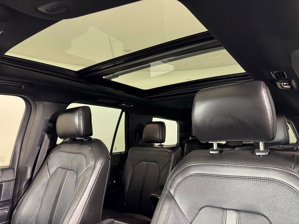 Used 2019 Ford Expedition Limited w/ Equipment Group 302A image 24