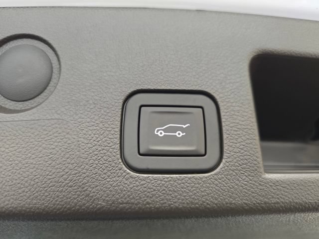 Used 2026 GMC Terrain Denali AWD/4WD image 36