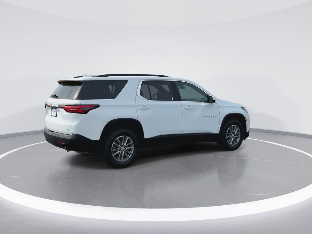 Used 2023 Chevrolet Traverse LT FWD image 8