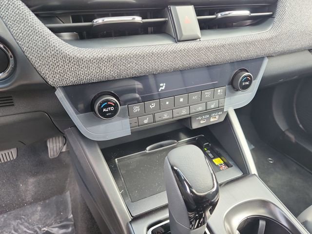 New 2026 Subaru Outback Premium image 19