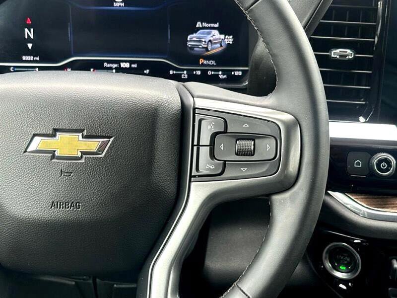 Used 2025 Chevrolet Silverado 1500 LT image 20