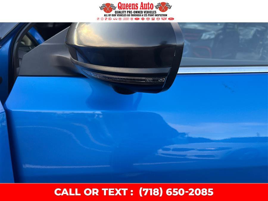 Used 2021 Nissan Sentra SR w/ SR Premium Package FWD image 35