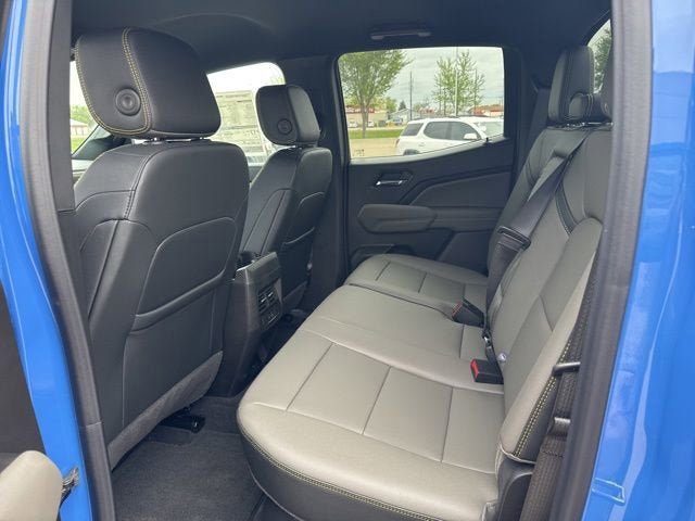 New 2026 Chevrolet Colorado ZR2 w/ Technology Package AWD/4WD image 28