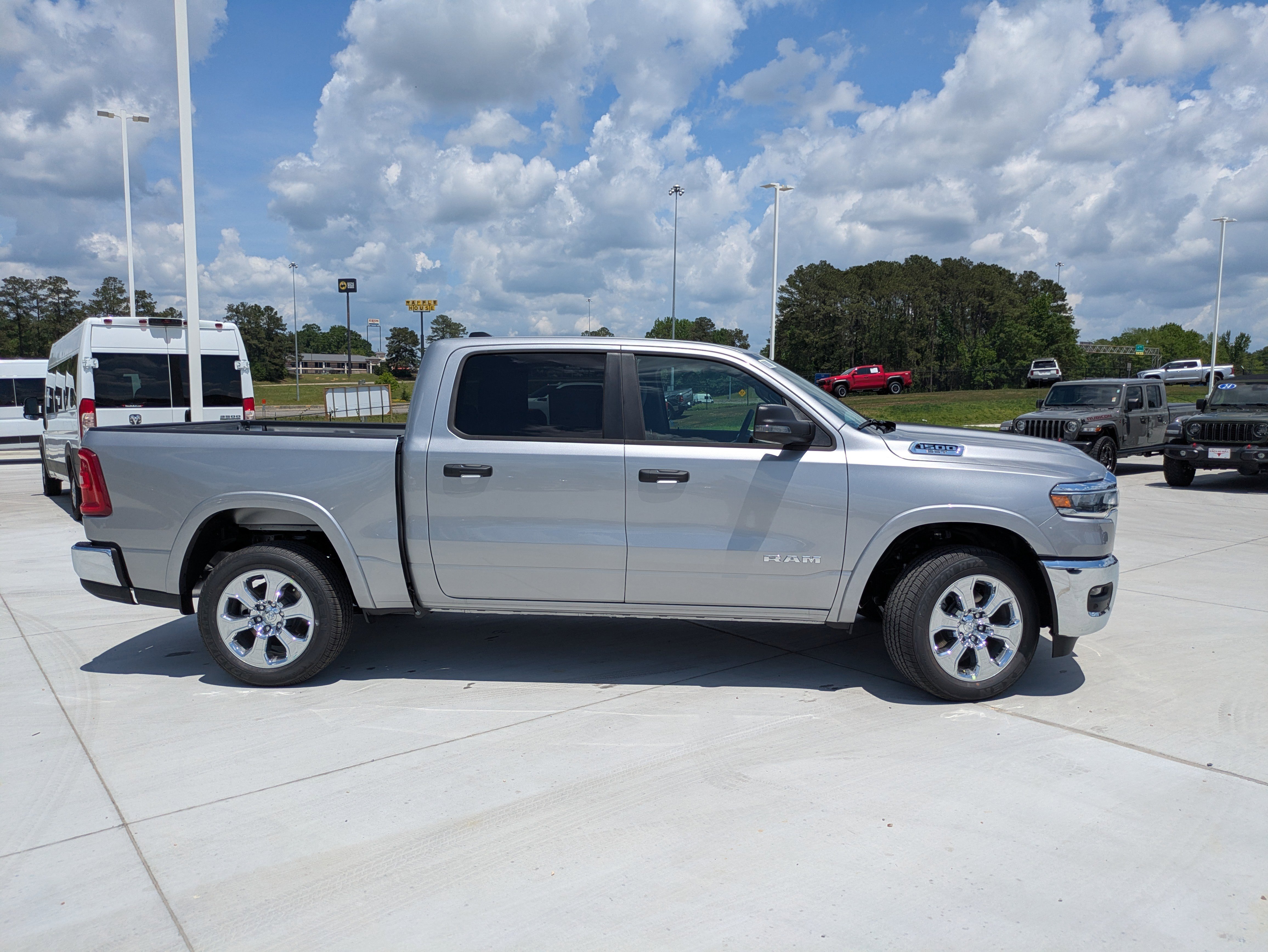 New 2025 RAM 1500 Big Horn image 9