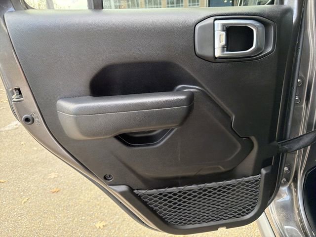 Used 2024 Jeep Gladiator Mojave w/ Convenience Group AWD/4WD image 20