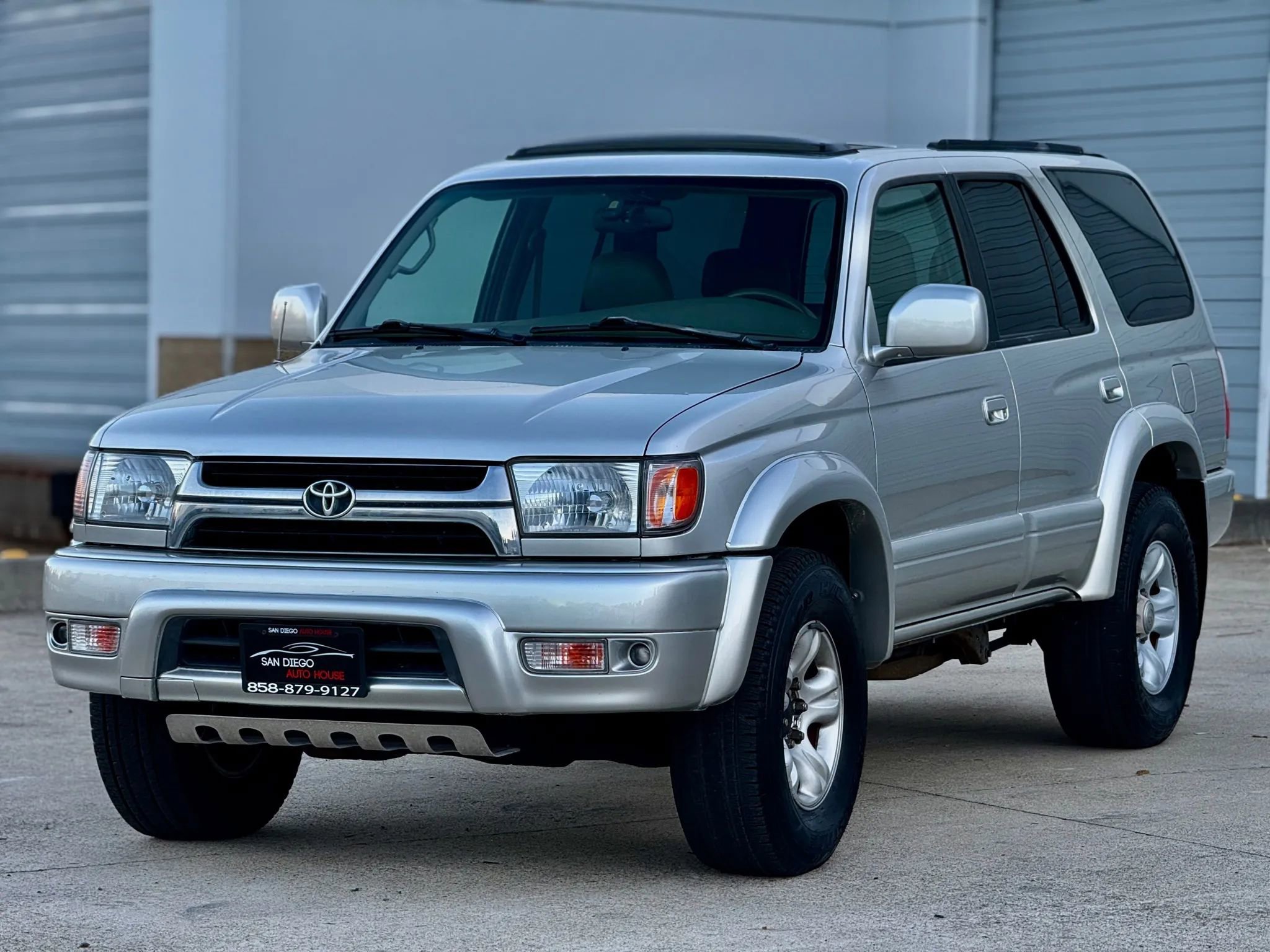 Used 2001 Toyota 4Runner Limited image 12