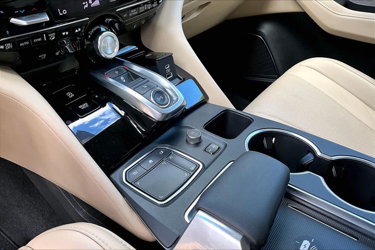 Certified 2024 Acura MDX w/ Technology Package FWD image 36