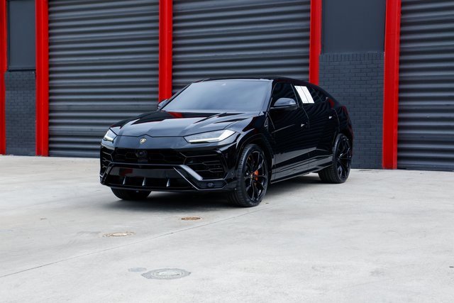 Used 2020 Lamborghini Urus