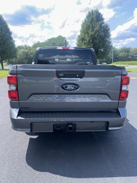New 2025 Ford Maverick Lobo image 2