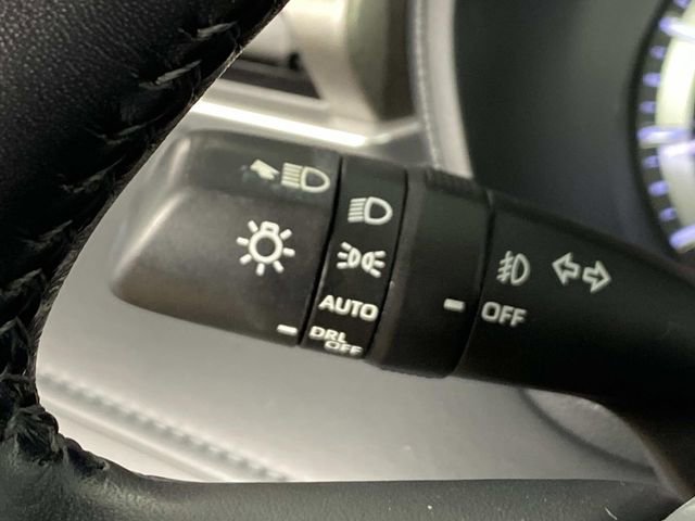 Used 2023 Toyota Highlander LE image 20