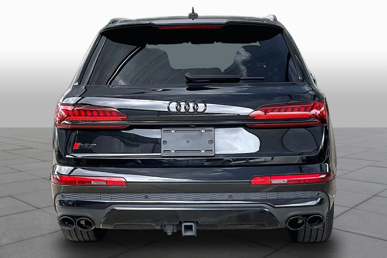 Used 2023 Audi SQ7 Prestige w/ Prestige Package AWD/4WD image 4