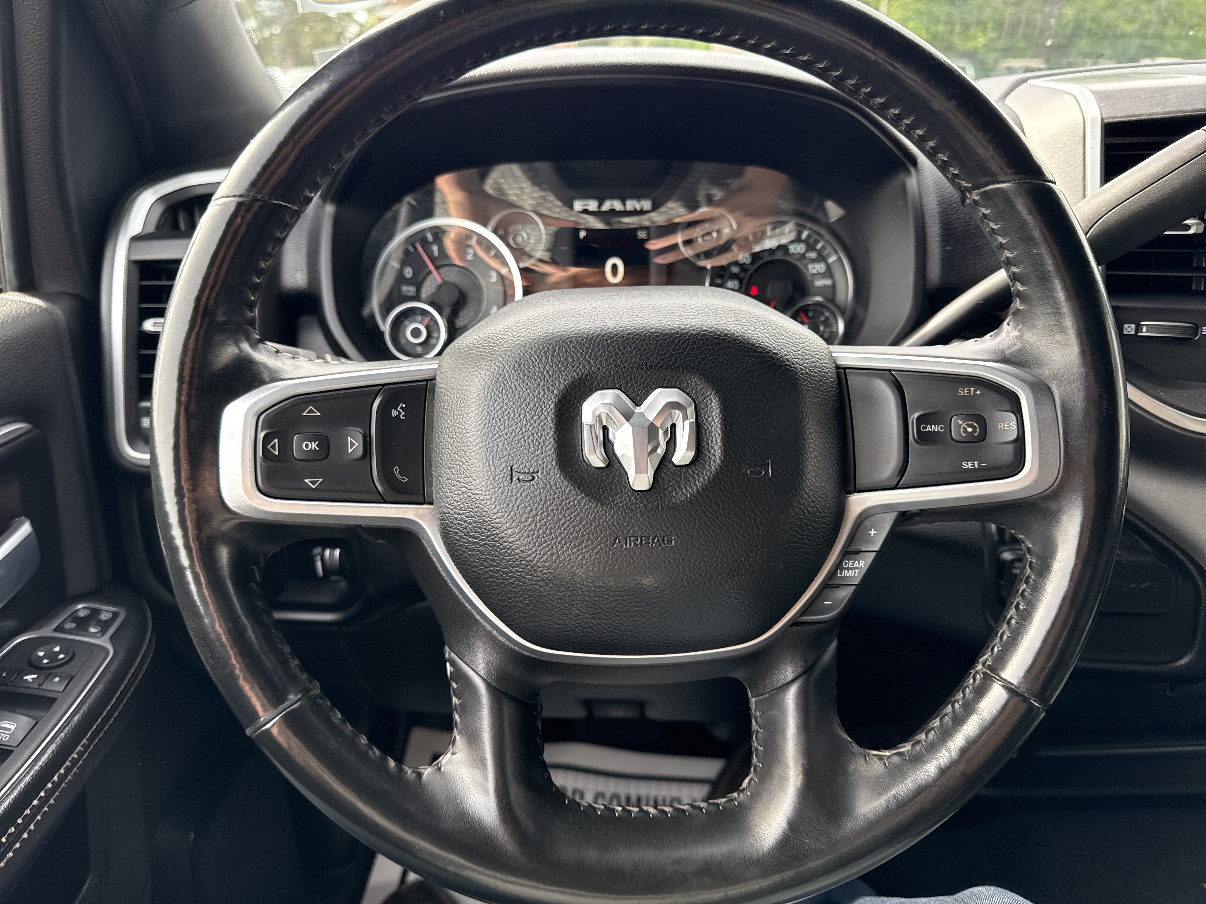 Used 2024 RAM 2500 Big Horn AWD/4WD image 13