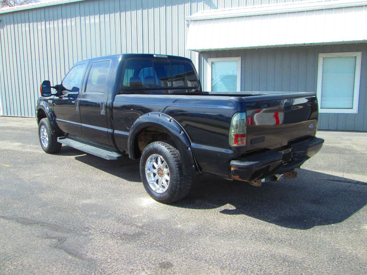 Used 2005 Ford F250 Harley-Davidson image 3