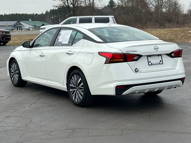 Used 2025 Nissan Altima 2.5 SV FWD image 8