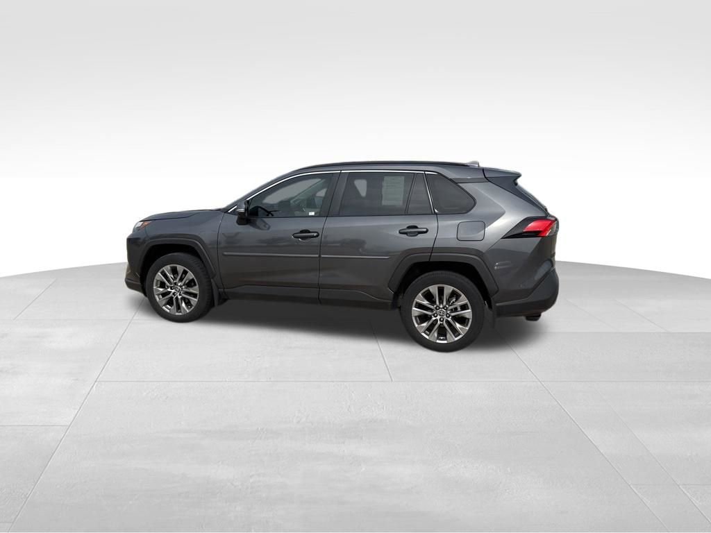 Used 2024 Toyota RAV4 XLE Premium w/ Weather Package image 9