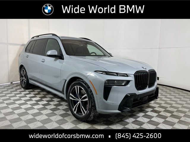 Used 2023 BMW X7 xDrive40i w/ M Sport Package image 1