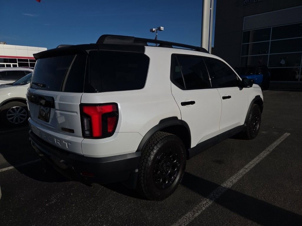 Used 2026 Honda Passport TrailSport Elite image 5