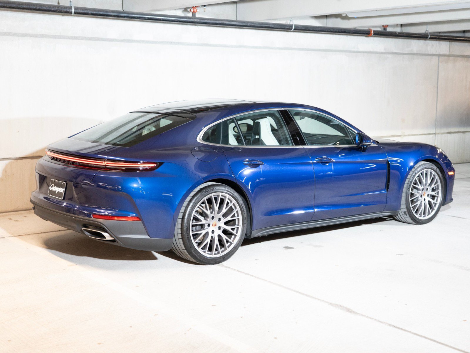 New 2026 Porsche Panamera 4 AWD/4WD image 9