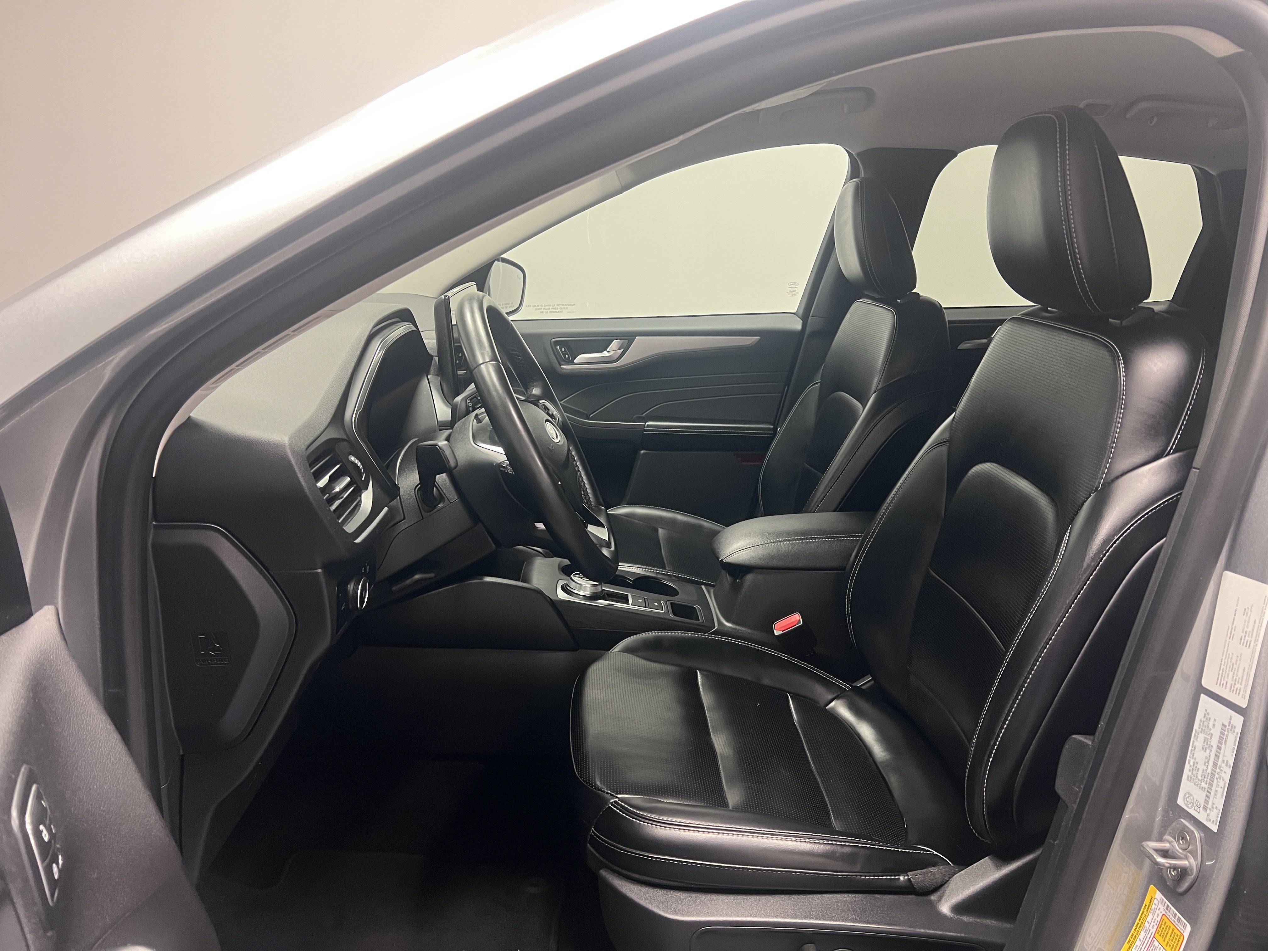 Used 2024 Ford Escape Platinum image 14