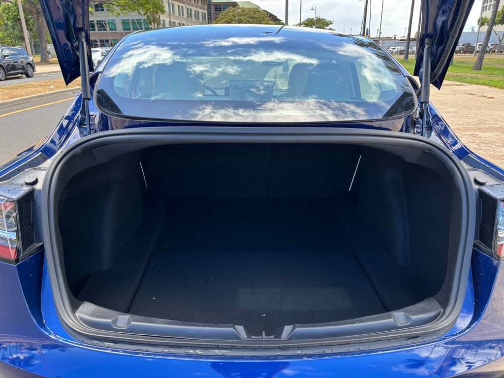 Used 2018 Tesla Model 3 Mid Range RWD image 13