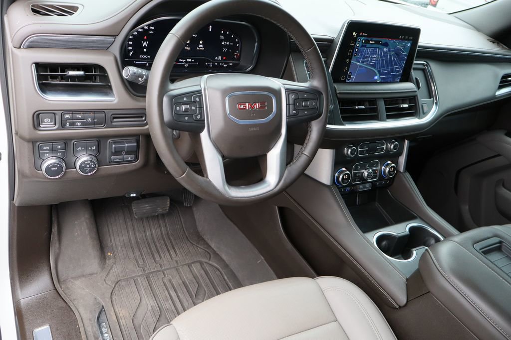 Certified 2024 GMC Yukon XL SLT w/ SLT Premium Package image 11