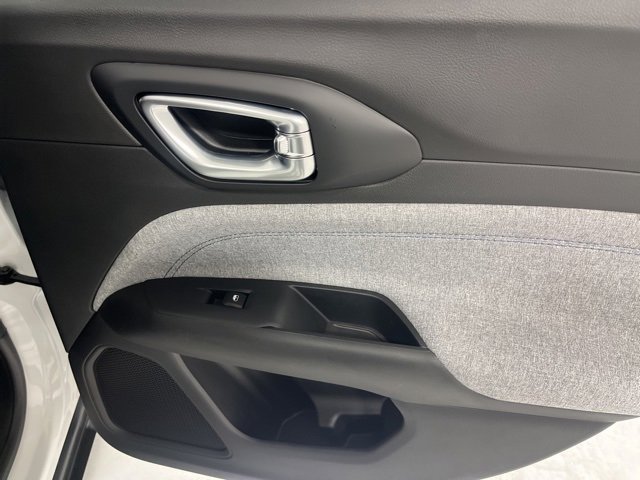 New 2026 Jeep Compass Latitude image 25