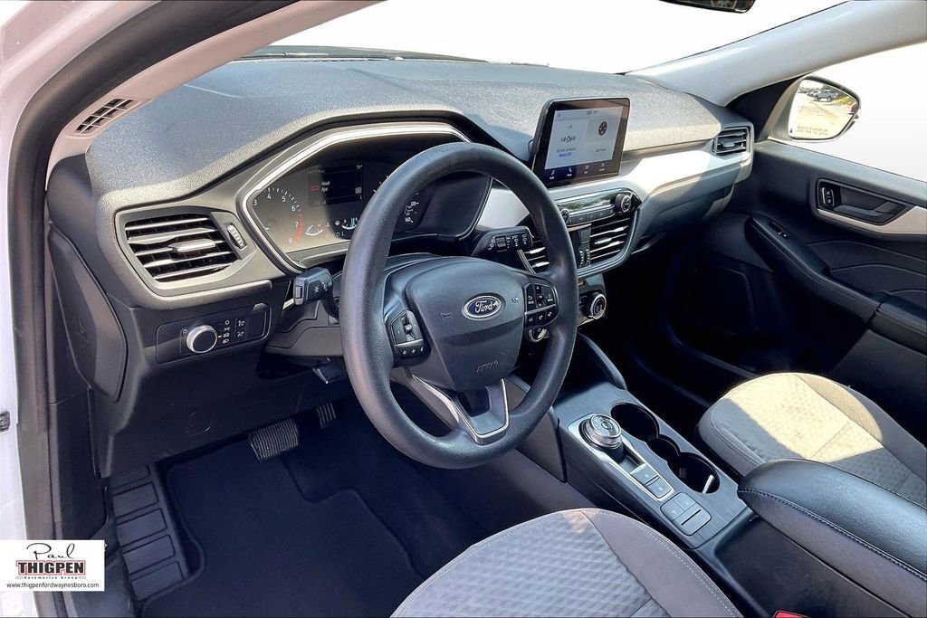 Certified 2022 Ford Escape SE image 13