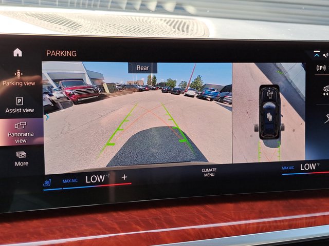 Used 2023 BMW ALPINA XB7 image 26