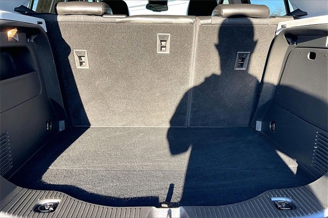 Used 2019 Chevrolet Trax LT w/ LT Convenience Package image 25
