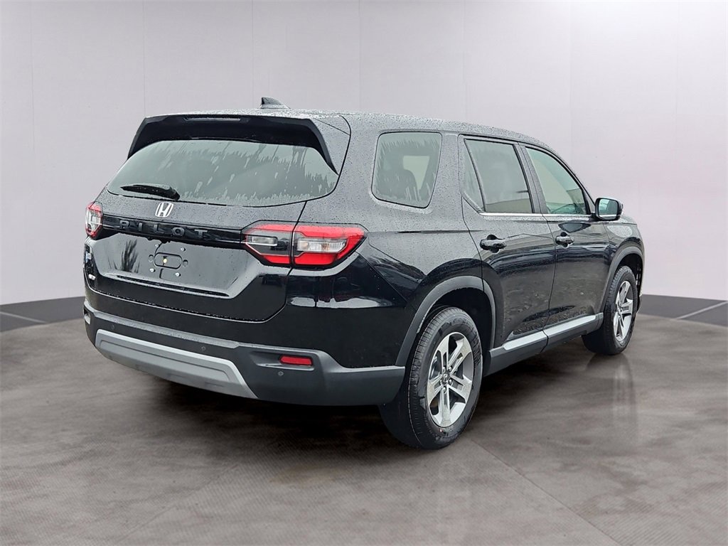 New 2025 Honda Pilot EX-L image 3