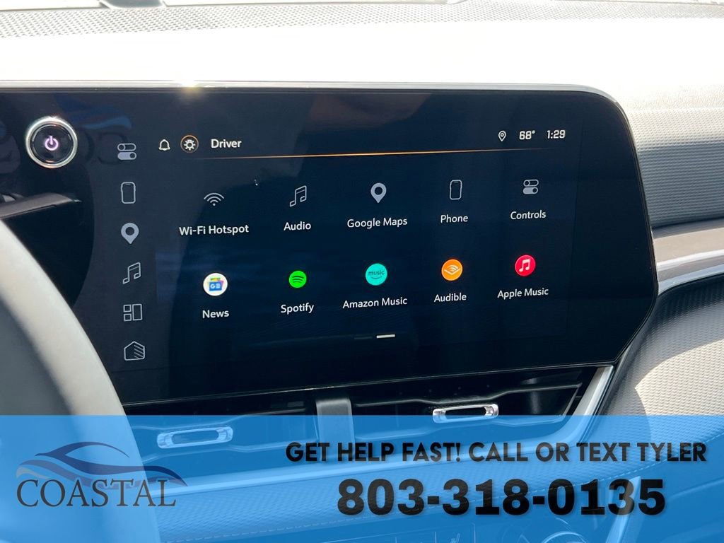 Used 2025 Chevrolet Equinox LT w/ Convenience Package II image 36