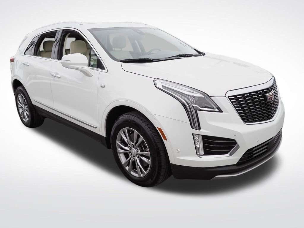 Used 2023 Cadillac XT5 Premium Luxury w/ Technology Package image 3