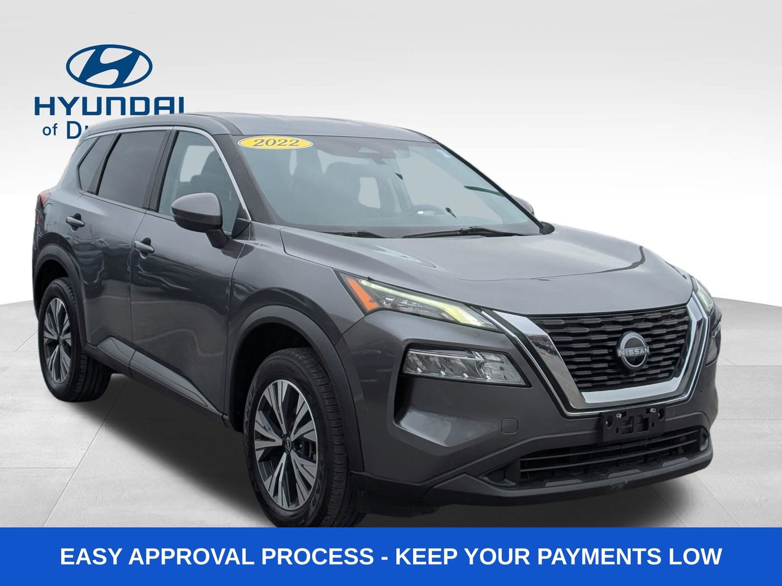 Used 2022 Nissan Rogue SV image 11