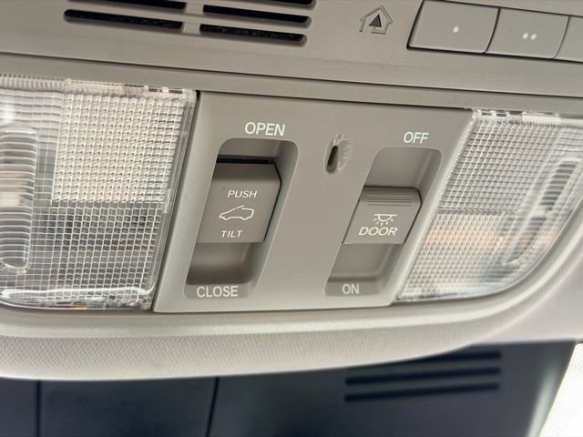 Used 2022 Honda CR-V EX-L image 17