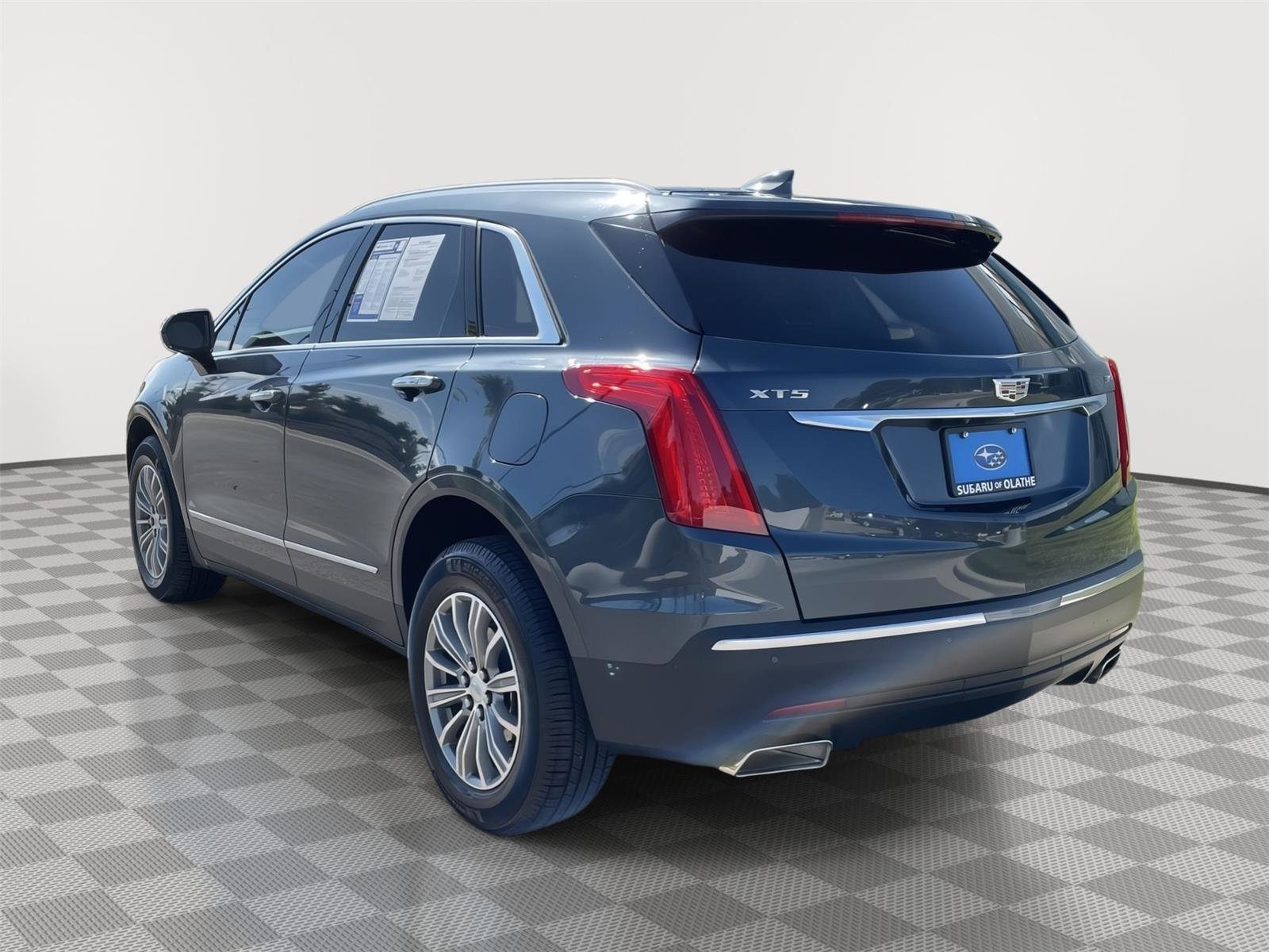 Used 2019 Cadillac XT5 Luxury FWD image 24