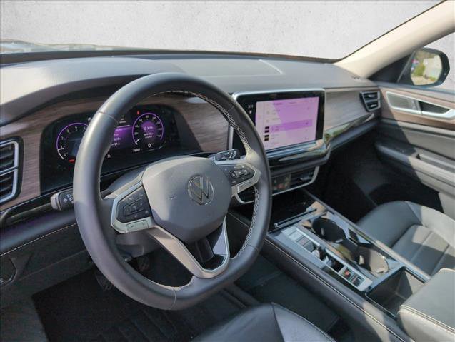 Used 2024 Volkswagen Atlas SEL image 8