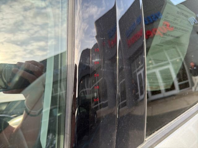 Used 2022 Ford Explorer XLT w/ Equipment Group 202A image 22