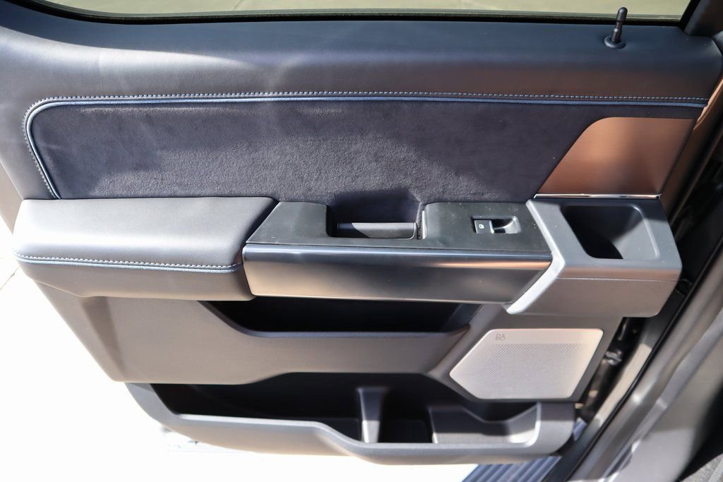 New 2026 Ford F350 Platinum image 21