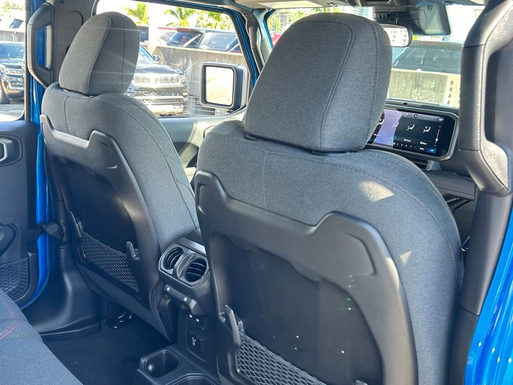 New 2024 Jeep Wrangler Unlimited Rubicon image 26
