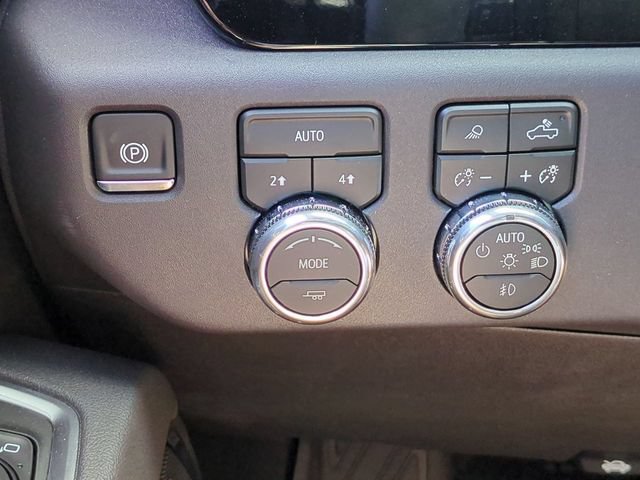 New 2026 GMC Sierra 1500 SLT w/ SLT Premium Package AWD/4WD image 33