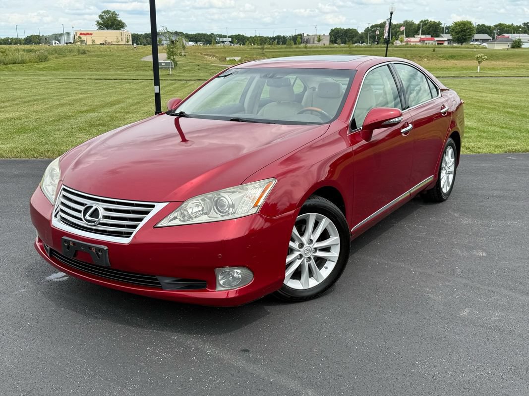 Used 2010 Lexus ES 350 FWD image 1
