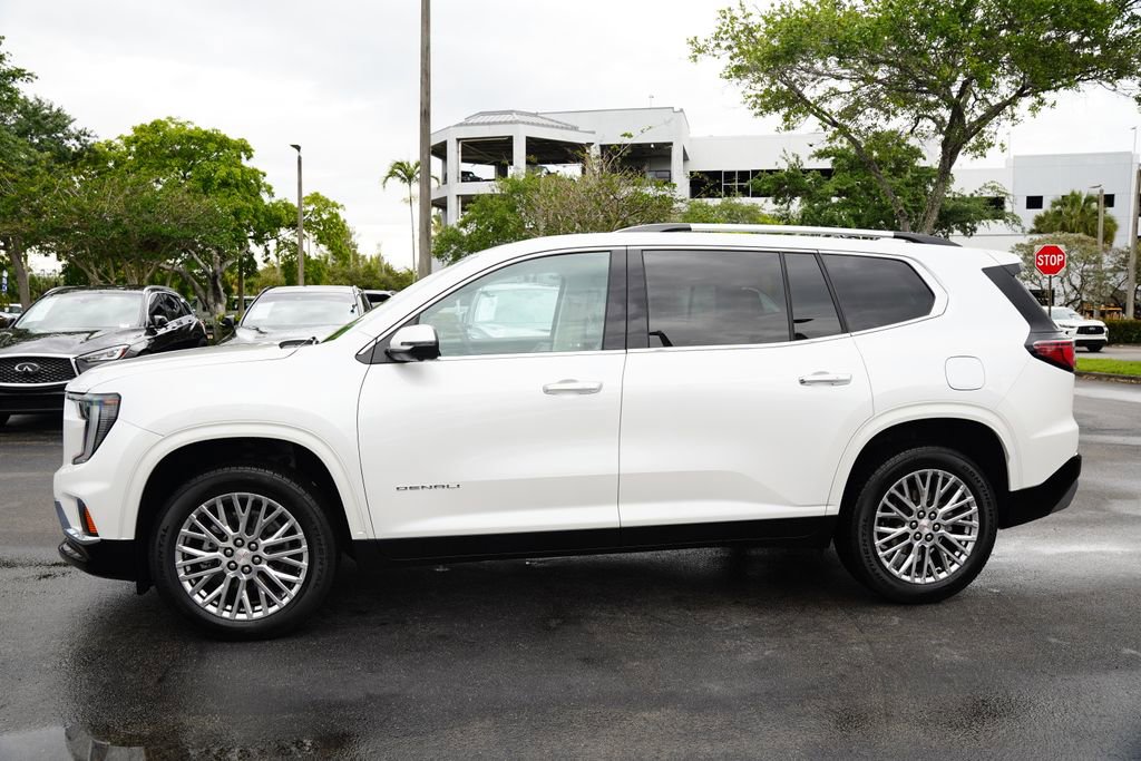 Used 2024 GMC Acadia Denali image 17