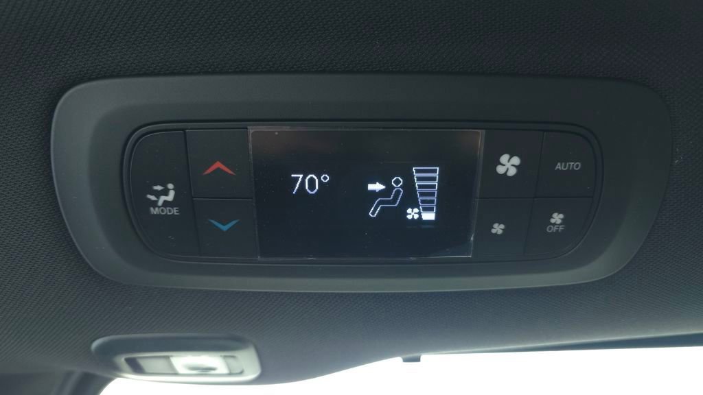 New 2026 Chrysler Pacifica Limited w/ S Appearance Package image 27