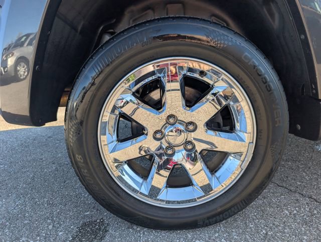 Used 2011 Jeep Liberty Limited w/ Tire & Wheel Group image 25